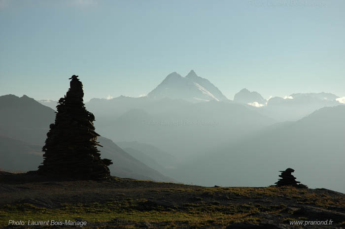 Cairn à la Roche des Loses 